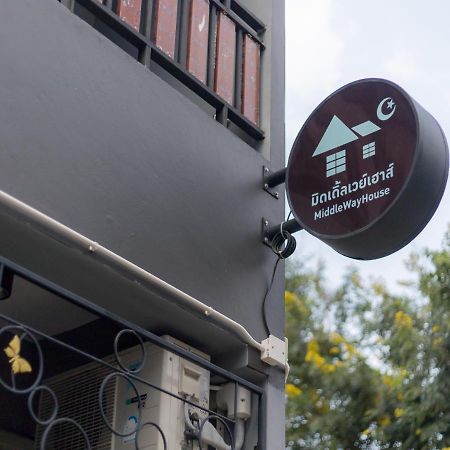 Hotel Middleway House Bangkok Exterior foto